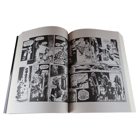 Rogue Trooper Tales of Nu-Earth Vol. 2 (2013) 2000 AD Graphic Novel - Picture 10 of 11